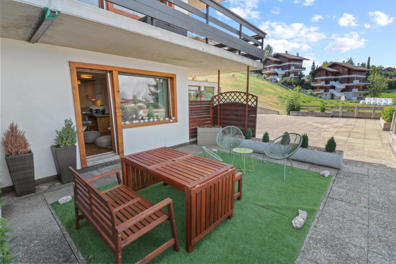 Superbe Appartement Avec Piscine ナンダ エクステリア 写真