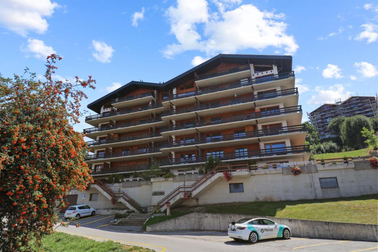 Superbe Appartement Avec Piscine ナンダ エクステリア 写真
